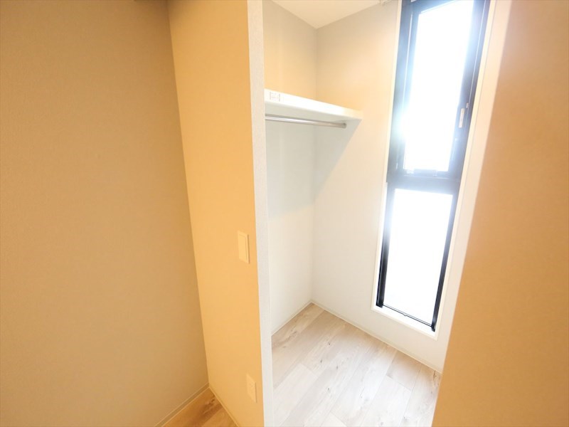 The 9th Residence Sakae Side ウォークインクローゼット（収納充実してます）
