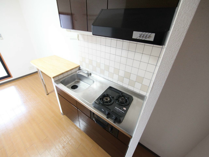 オンディーヌ花の木 システムキッチン　2口ガスコンロ　カウンター付