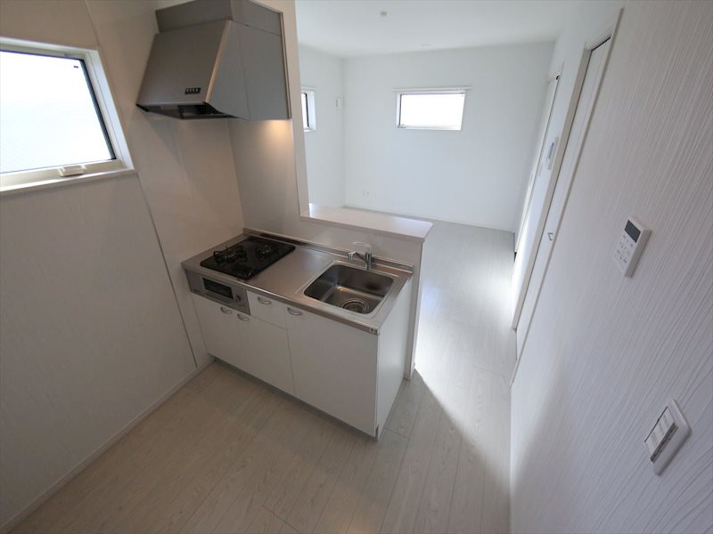 NAGOYA THE VILLA LDK10.7帖　カウンターキッチン