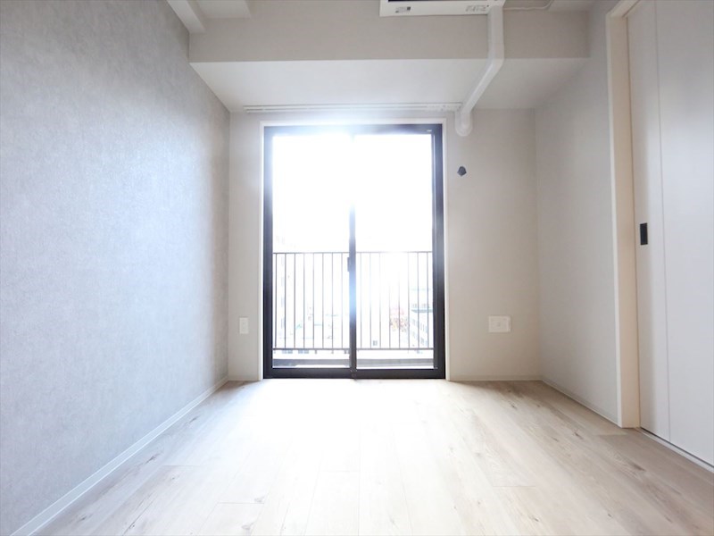 The 9th Residence Sakae Side ＬＤＫ8帖　エアコン完備　バルコニー