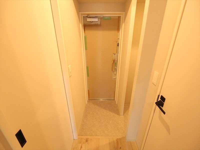 The 9th Residence Sakae Side 玄関　シューズクローク付（収納充実してます）