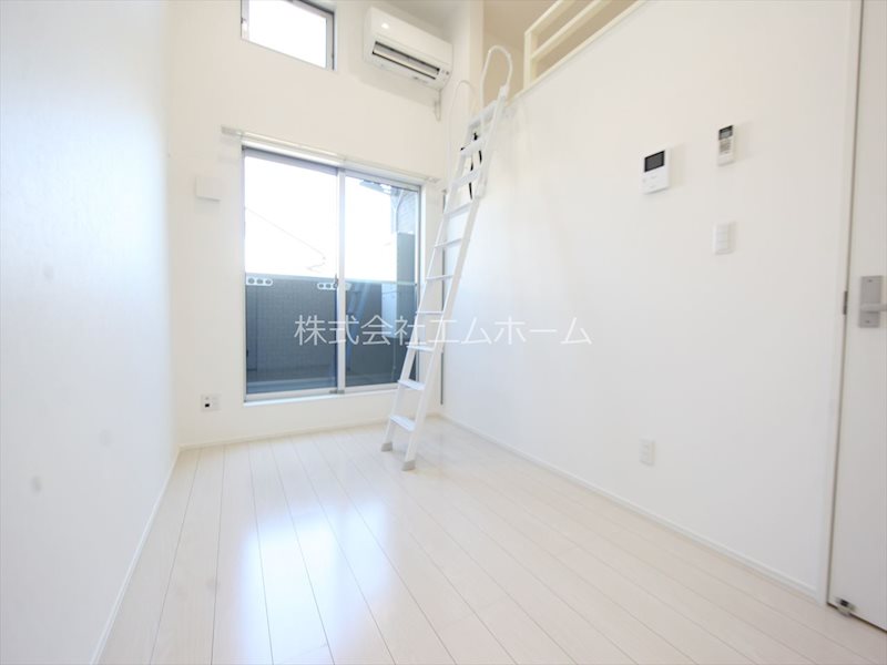 L'endroit apaisant あじよし（ランドロワアペザンあじよし） 洋室5.3帖　ロフト5.3帖（収納でもお部屋でも使えます）