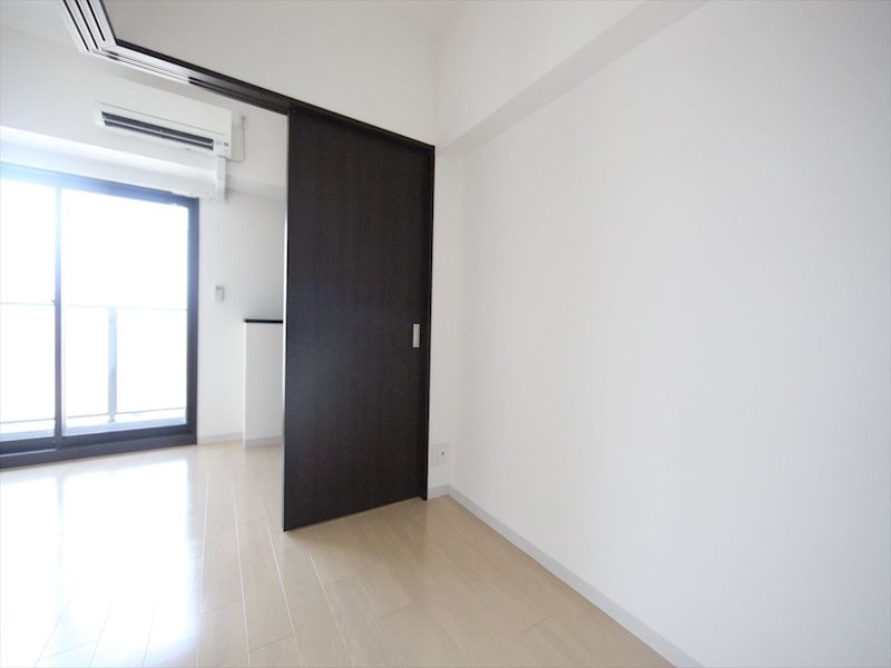 BMG RESIDENCE 洋室3.0帖　LDK10.3帖と繋げても仕切っても使えます