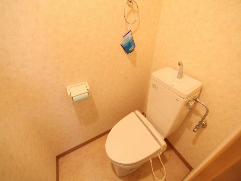 グレーシア名駅南 トイレ（お風呂トイレ別）