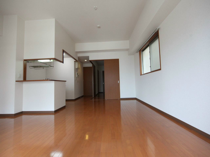 Ｇｒａｍｅｒｃｙ　Ｓｈｉｒａｋａｗａ　Ｋｏｅｎ LDK17.9帖　洋室6.6帖　繋げても仕切っても使えます