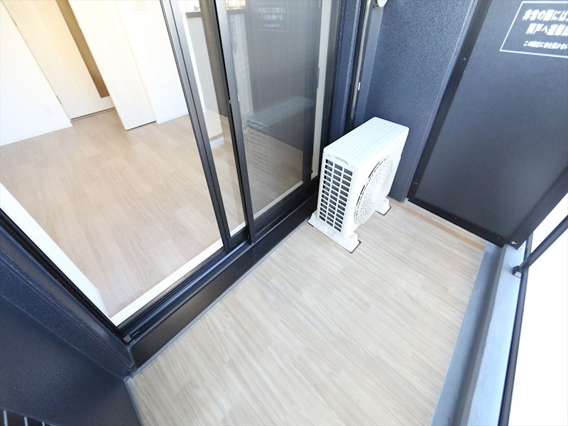 ディアレイシャス矢場町 バルコニー