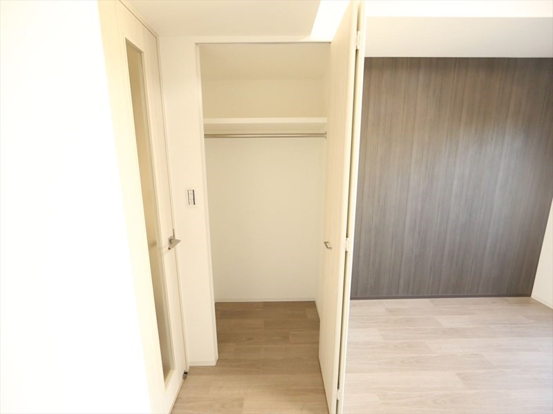 ディアレイシャス矢場町 クローゼット（収納充実してます）