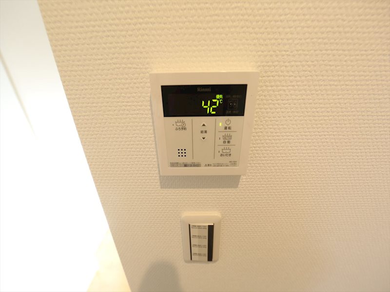 Ｃｈｅｒｉｍ岩塚 給湯設備　追い焚き・オートバス機能完備