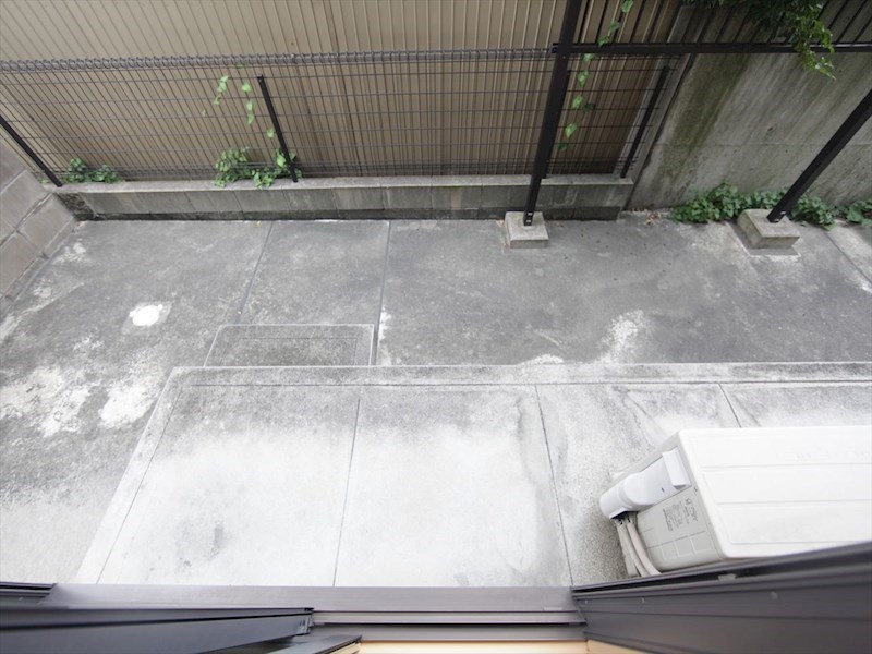 メゾン南山 専用庭付き　南向き