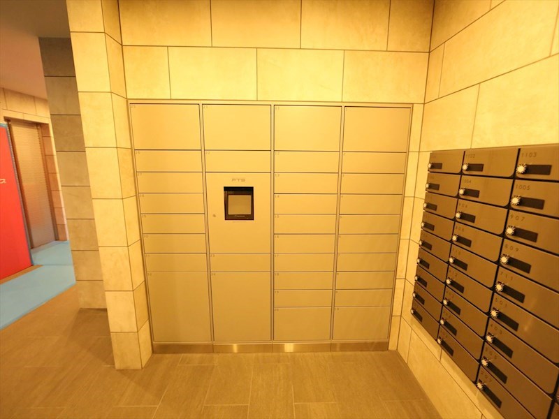 エステムコート名古屋サウスネクスト 宅配ＢＯＸ有り