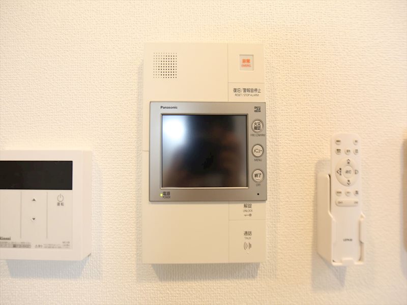 エステムコート名古屋ルノン TVモニター付きインターホン