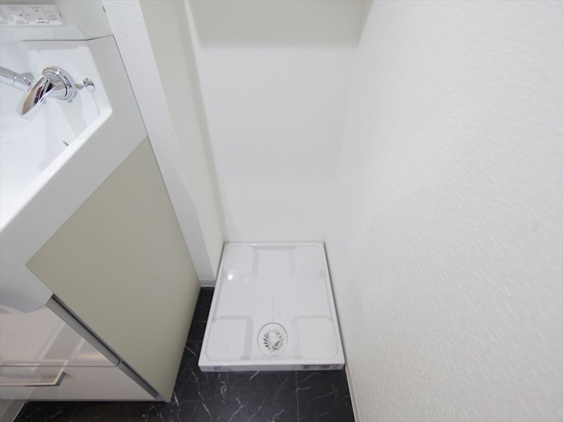ＲＩＶＯ瑞穂通 脱衣所　室内洗濯機置き場