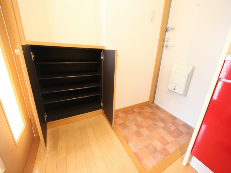 アメニティハイツＮＡＧＯＹＡ シューズボックス