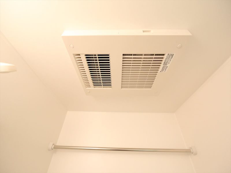 パインテール千成 バスルーム　浴室暖房乾燥機