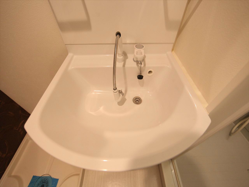 ＬａＦｏｎｔｅ 脱衣所　独立洗面台（シャンプードレッサー）洗濯機用意できます
