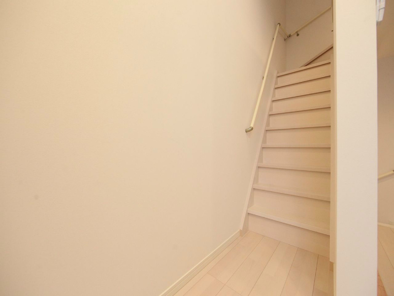ルークス名古屋 お部屋に階段あり