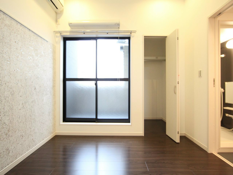 サザンコンフォート 洋室5帖　ロフト5.7帖（収納でもお部屋でも使えます）