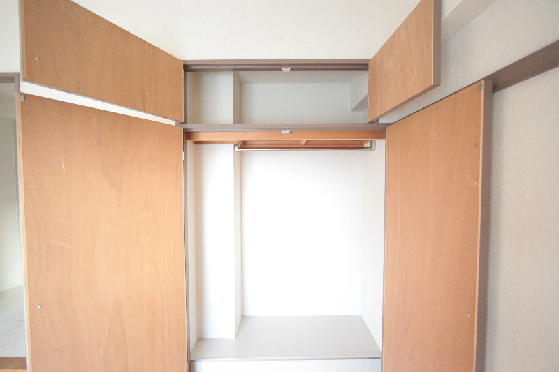 ＡＭＢＥＲ　ＨＯＵＳＥ　ＪＩＮＧＵ（アンバーハウスジングウ） クローゼット　収納充実してます