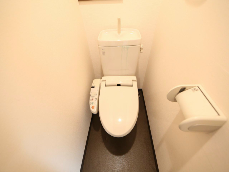 アマーレ葵 温水洗浄暖房便座付トイレ