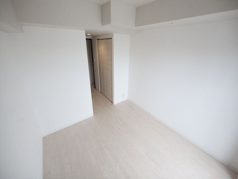 S-RESIDENCE名駅南 洋室7.4帖　クローゼット付（収納充実してます）　同仕様写真