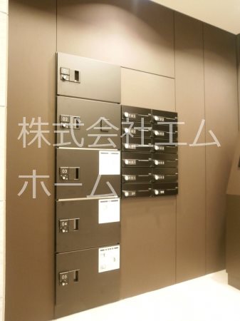 淳彩庵 宅配ＢＯＸ　不在時に荷物を受け取ることができます