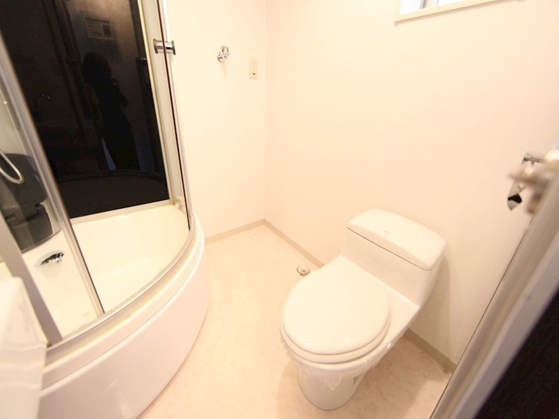 リンデンバウムＪ６  Ａ棟 トイレ（お風呂トイレ別）