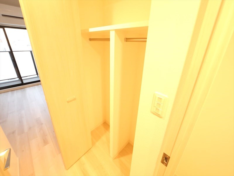 Ｓ－ＲＥＳＩＤＥＮＣＥ金山三丁目 クローゼット（収納充実してます）