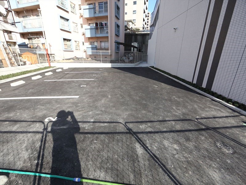ブリリアコート金山 敷地内ゴミ捨て場