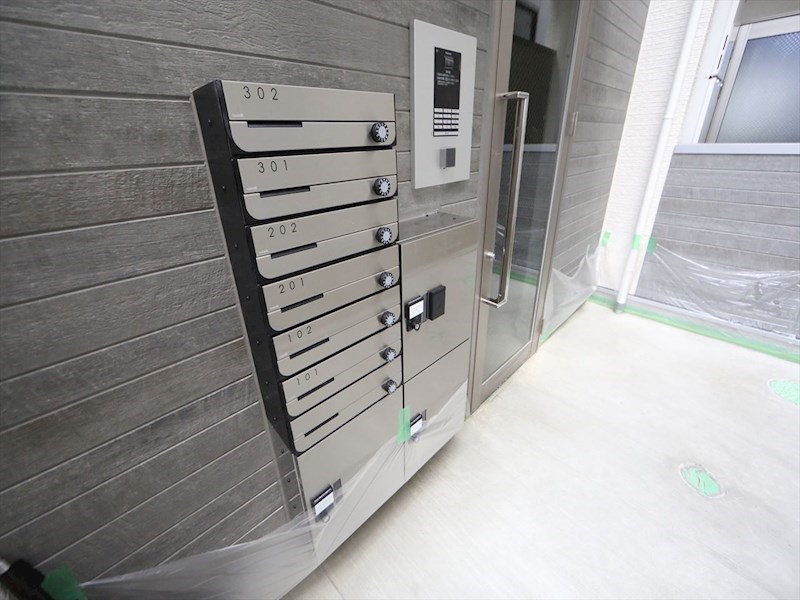 ハーモニーテラス岩塚町 宅配ＢＯＸ・集合ポスト有り　同型写真