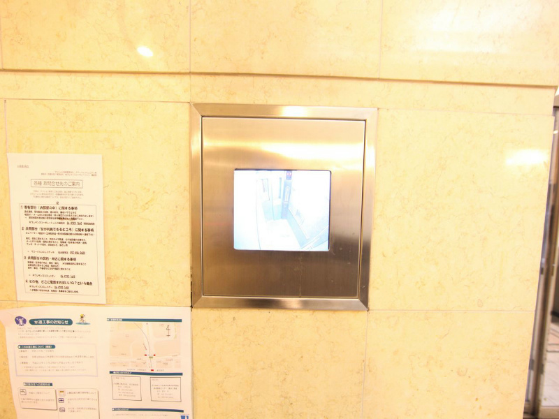 プレサンス名古屋城前 防犯カメラ付