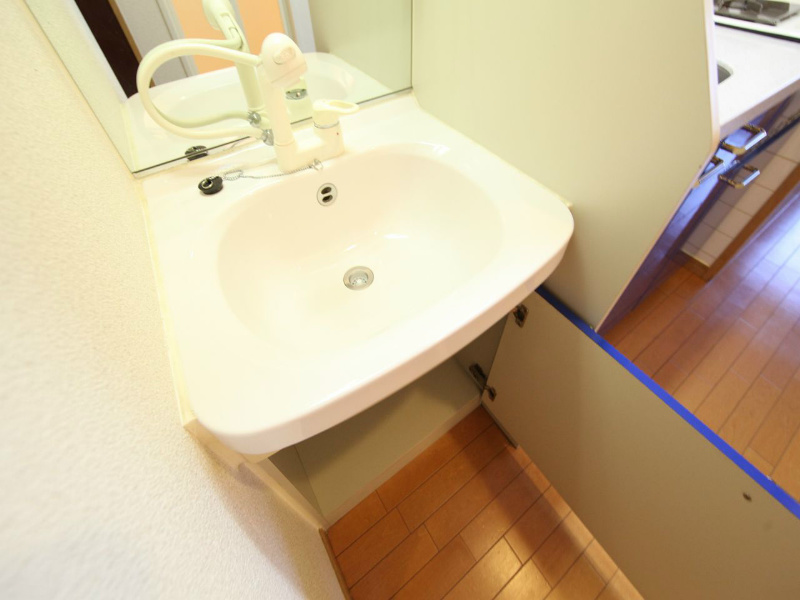 プレサンス名古屋城前 独立洗面台（シャンプードレッサー）