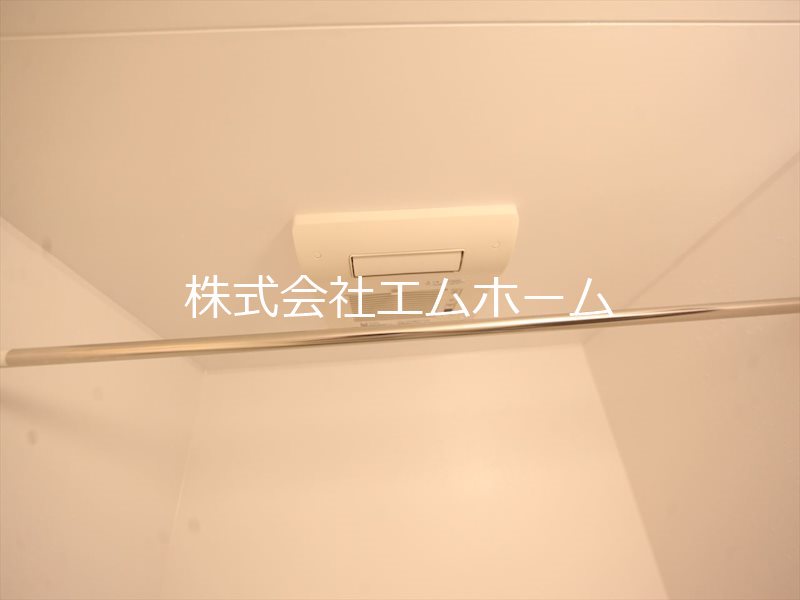ハーモニーテラス辰巳町 浴室暖房乾燥機付　24時間換気機能付バスルーム　同型写真
