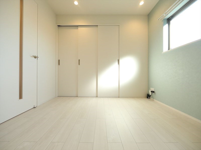 ハーモニーテラス幸心 ＤＫ5.2帖　洋室4.3帖　つなげても使えます　同仕様写真