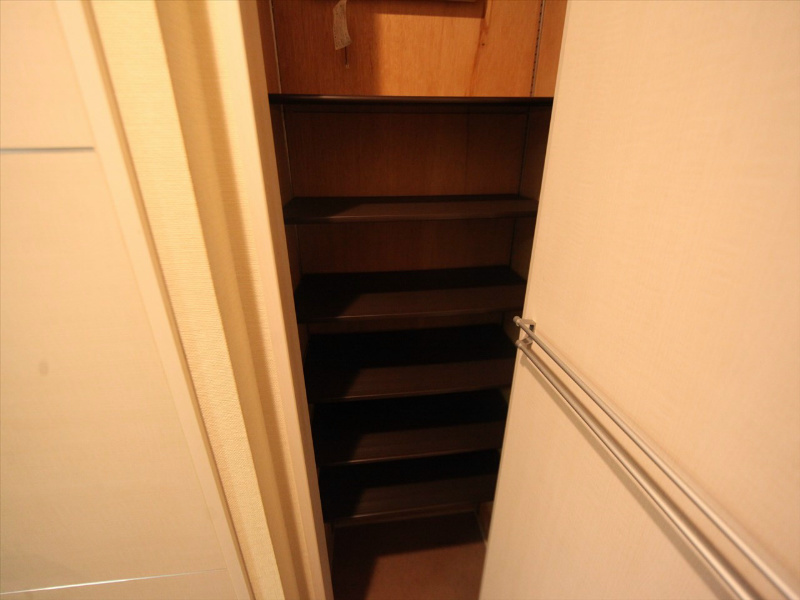 ＶｉａＦｅｒｉｘ（ヴィアフェリックス） 玄関　シューズボックス付