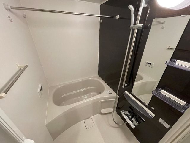 Rio Grande名駅 浴室暖房乾燥機付　追い焚き・オートバス機能付お風呂