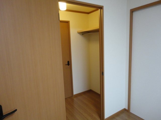 サリーダＳ・Ｔ ウォークインクローゼット付（収納充実してます）