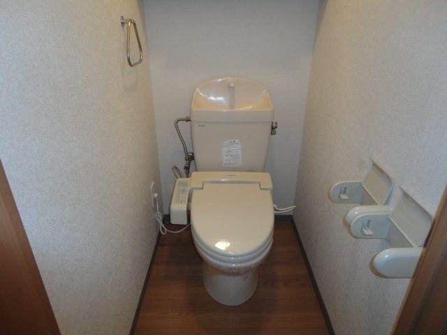 サリーダＳ・Ｔ 温水洗浄便座付トイレ
