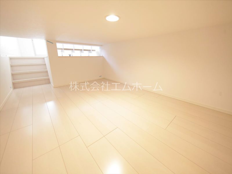 クレスト高畑 アンダーロフト5帖（収納としても使用できます）同型写真