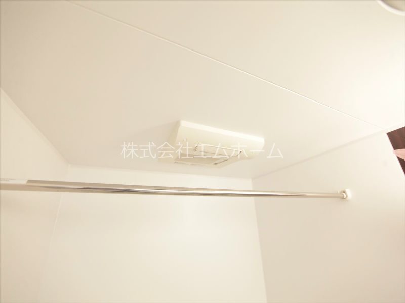 クレスト高畑 浴室暖房乾燥機　24時間換気機能付お風呂　同型写真