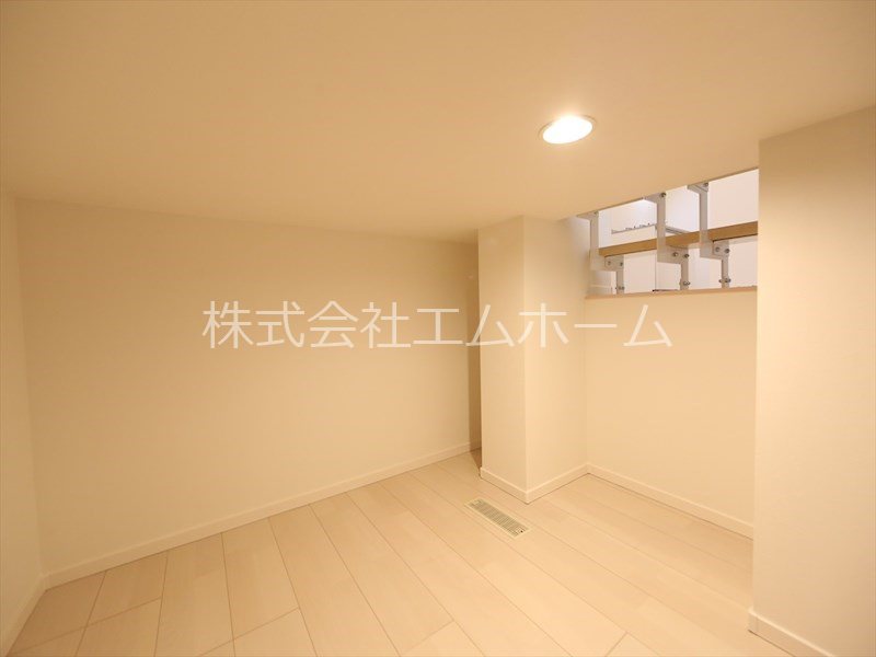 ハーモニーテラス木之免町 アンダーロフト2.2帖（収納でも部屋でも使えます）同型写真
