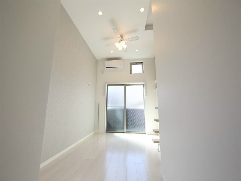 ｊｅｕｎｅｓｓｅ大宮 洋室6.2帖　上段ロフト6.7帖（収納でも部屋でも使えます）
