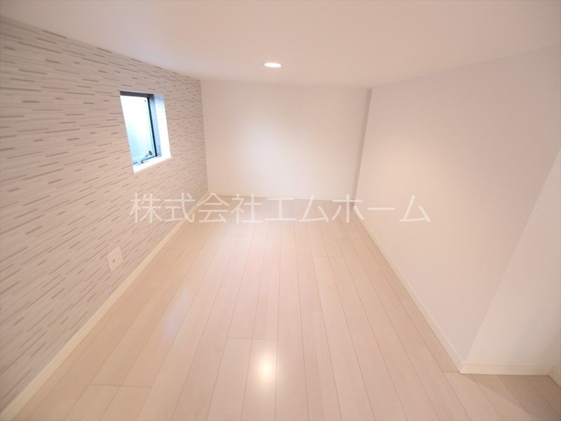 ラウレア平針 上段ロフト6.4帖（収納でもお部屋でも使えます）同型写真