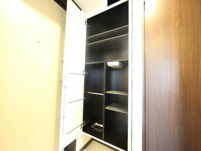 ＲＪＢｐｌａｃｅ 玄関　シューズボックス付