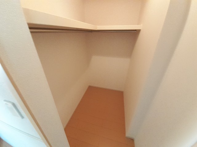 ソレイユ千代田 収納