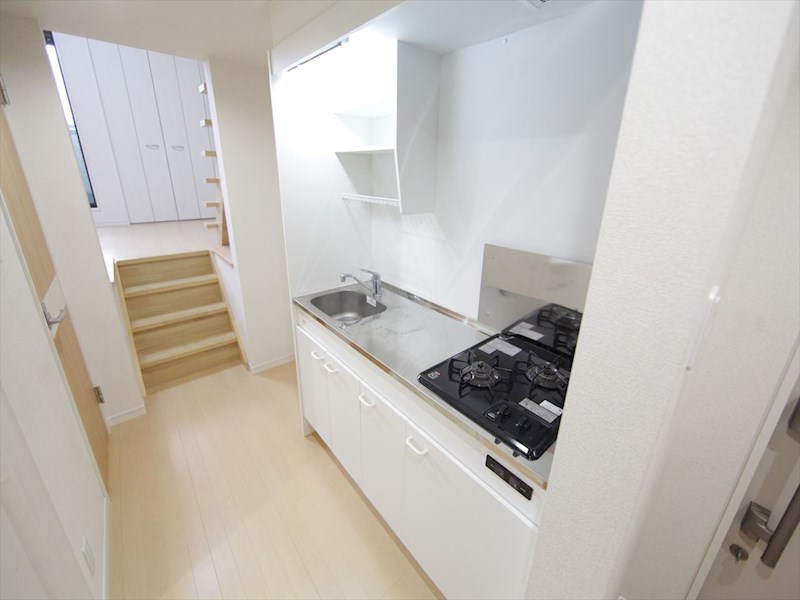 Ｍｓ神宮西Ｉ システムキッチン（ガス2口コンロ付）　別号室写真
