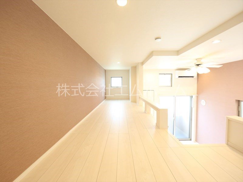 （仮称）ハーモニーテラス上名古屋二丁目 上段ロフト6帖（収納でもお部屋でも使えます）同仕様写真