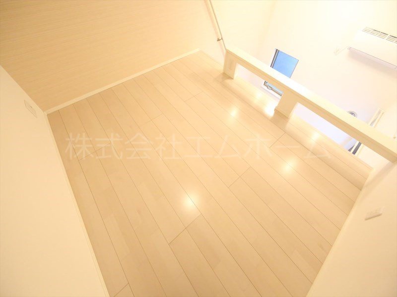 （仮称）ハーモニーテラス上名古屋二丁目 上段ロフト4.5帖（収納でもお部屋でも使えます）同仕様写真