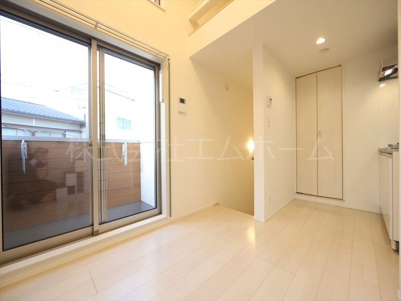 （仮称）ハーモニーテラス上名古屋二丁目 洋室6.9帖　上段ロフト4.5帖（収納でも使えます）同仕様写真