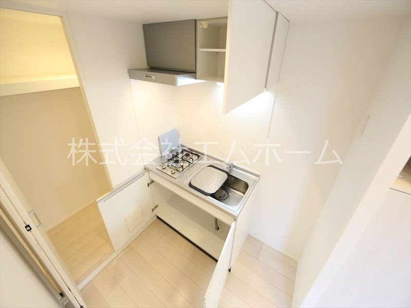 （仮称）ハーモニーテラス上名古屋二丁目 システムキッチン（ガス2口コンロ付）　同仕様写真