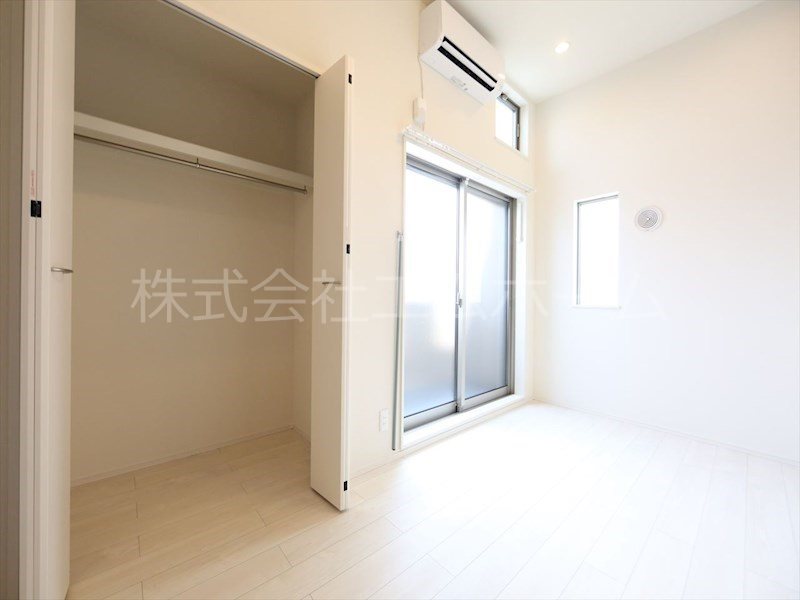 （仮称）ハーモニーテラス中杉町二丁目Ａ 洋室6.4帖　上段ロフト5.8帖（収納でも使えます）同型写真